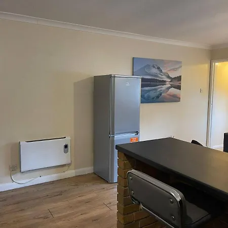 Sav 1 Bed Flat Grd Floor Near Watford Town Centre Apartamento Exterior foto