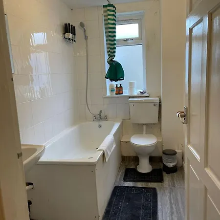 Sav 1 Bed Flat Grd Floor Near Watford Town Centre Apartamento Exterior foto