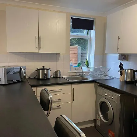 Sav 1 Bed Flat Grd Floor Near Watford Town Centre Apartamento Exterior foto