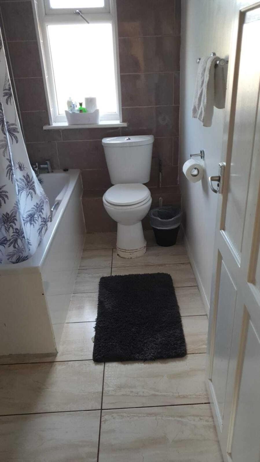 Sav 1 Bed Flat Grd Floor Near Watford Town Centre *
